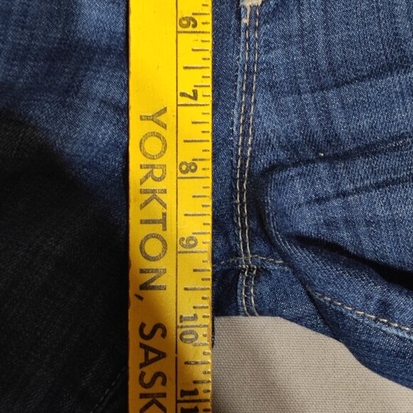 Joe's Jeans The Honey women's size W32 ink blue colour booty fit boot cut denim - Picture 11 of 12